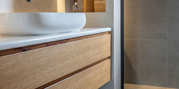 Reforma de Baños Bargas · Instalación de Muebles y Accesorios de Baño